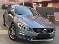 Volvo S60 Cross Country 2.4 / 4x4 AWD / NAVI / FULL OPREMA / D4 /