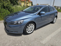 Volvo V40 D2