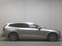 Volvo V60 B4 D Momentum Pro automatik • AHK • 360° kamera