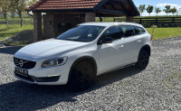 Volvo V60 Cross Country 2.0 D3*Navi*Xenon*Orig.Km*Ne plaća se prijenos