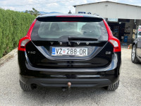 Volvo V60 D2 registriran