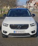Volvo XC40 D4 - 190 ks ● AWD ● INSCRIPTION ● HR AUTO