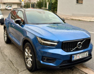 Volvo XC40 AWD D4 Aut. R-Design | 140 KW | H&K | LED | NAVI | 99 K KM