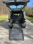 VW Caddy 1,9 TDI s rampom za invalide