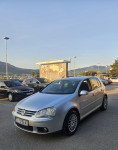 VW Golf 5 1,9 TDI  klima maglenke tempomat alu 16 park senzori gr sjed
