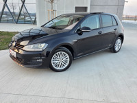 VW Golf 7 2,0 TDI CUP,BI XENON,NOVE GUME,ODRADEN VELIKI SERVIS