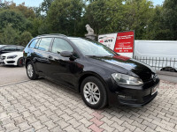 VW Golf 7 Variant 1,6 TDI **REGISTRIRAN GODINU DANA, VELIKI SERVIS**