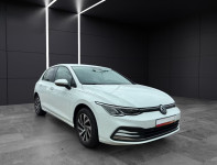 VW Golf 8 2,0 TDI ACTIVE - DSG, LED, NAVI, ACC