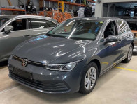VW Golf 8 2,0 TDI DSG 97000 km