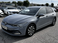 VW Golf 8 2,0 TDI DSG, KAMERA