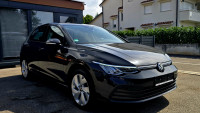 VW Golf 8 2,0 TDI DSG *SERVIS *JAMSTVO *