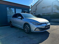 VW Golf 8 2,0 TDI DSG*SERVIS *JAMSTVO *