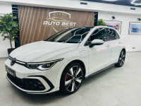 VW Golf 8 GTE //DSG// REGISTRIRAN //LED// PANORAMA