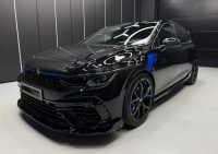 VW Golf 8 R - AKRAPOVIC, MATRIX, AMBIENT, PANORAMA