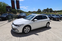 VW Golf VIII 2.0 TDI Business VIRTUAL FULL-LED ACC Navi Kamera