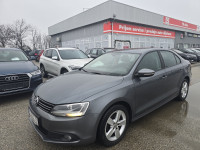 VW Jetta 1,6 TDI..