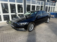 VW Passat 2,0 TDI BMT Highline HR LED DCC