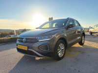 VW T-Roc 1,0 TSI Life - JAMSTVO - Grijana sjedala, Digital cockpit