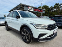 VW Tiguan 2,0 TDI *DSG* Active REG MATRIX *Crno nebo* Navi R18 Servisn