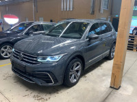 VW Tiguan 2,0 TDI DSG R - LINE ** U DOLASKU !!