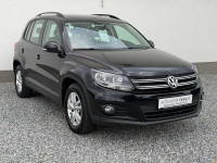 VW Tiguan 2,0 TDI kamera/tempomat/navigacija/p.senzori/kuka