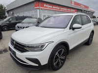 VW Tiguan 2,0tdi Automatik..Acc..Active..garancija