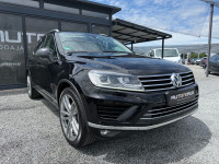 VW Touareg V6 TDI BMT ** ZRAČNI OVJES, KAMERA, NAVI, ALU 21 **
