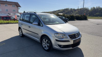 VW Touran 1,9 TDI 7SJEDALA