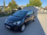 VW Up! 1,0 reg.3/2027..vozilo trenutno u Šibeniku