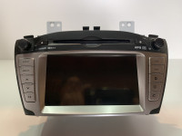 Auto radio navigacija Hyundai ix35 originalna neispravna