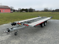 PRIKOLICA ZA PRIJEVOZ AUTOMOBILA LORRIES