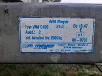 PRODAJEM AUTO-PRIKOLICU