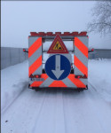 Prodajem cestovnu signalizaciju.