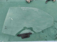 alfa 146 staklo zadnjih lijevih vrata