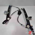 AUDI A5 8T - PODIZAČ PREDNJEG DESNOG STAKLA - 8T8837462B