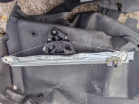 Citan, Kangoo podizač prednjih lijevih vrata