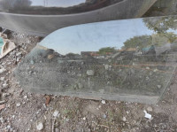 ford fiesta 96god. 3 vrata staklo vozacevih vrata