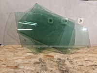 Ford Focus Mk 3 Bočna stakla