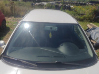 Golf IV vjetrobransko staklo