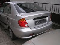 Hyundai Accent redizajn 2003-2006g zadnje staklo,zadnja šajba