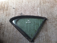 malo staklo zd vrata mercedes w203 c klasa