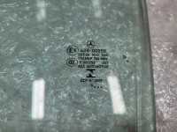 Mercedes cla staklo z L