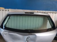 Opel Astra H staklo