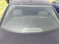 Passat b5.5 stražnje vjetrobransko staklo