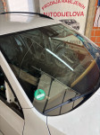 Skoda octavia 3 prednja sajba staklo