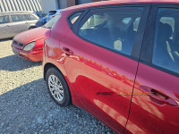 STAKLO VRATA ZADNJE DESNO KIA CEED