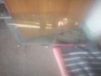 Toyota corolla 2002, e12 3 vrata prednje desno i lijevo staklo