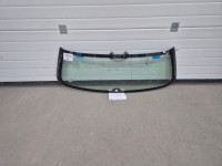 NOVA zadnja sajba VW Golf 6 limuzina 2008-2012 god