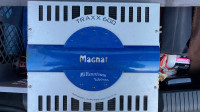 Magnat Traxx 600 auto pojačalo + MAGNAT Stratos 693 auto zvučnici