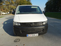 VW TRANSPORTER T5 2.0 TDI PUTNIČKI SA 8 SJEDALA -2014 GD. (13500 EURA)